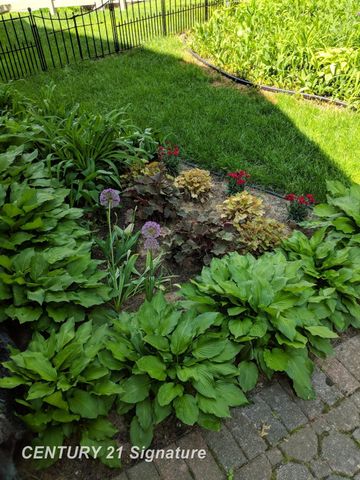 5808 Lantern Lane, Midland, MI 48642