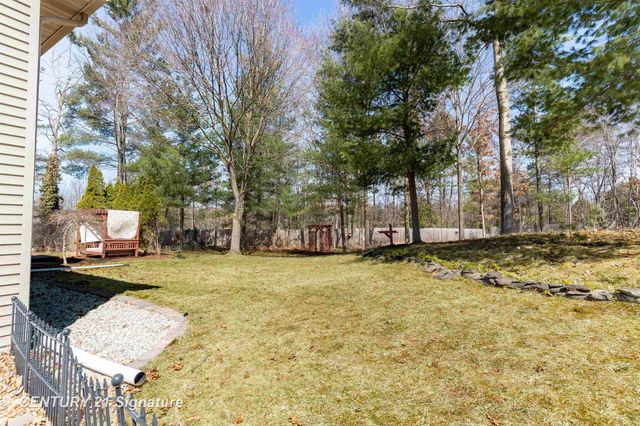 5808 Lantern Lane, Midland, MI 48642