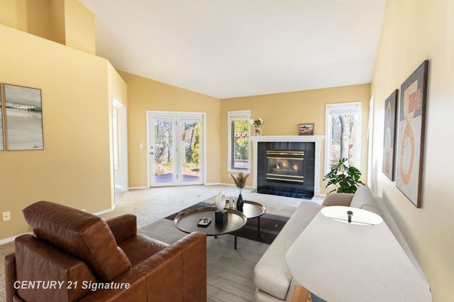 5808 Lantern Lane, Midland, MI 48642