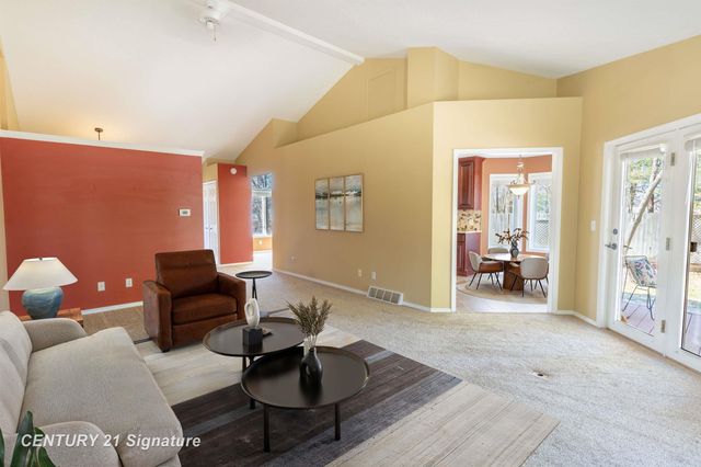 5808 Lantern Lane, Midland, MI 48642