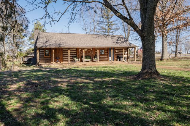 9202 Link Rd, Christiana, TN 37037