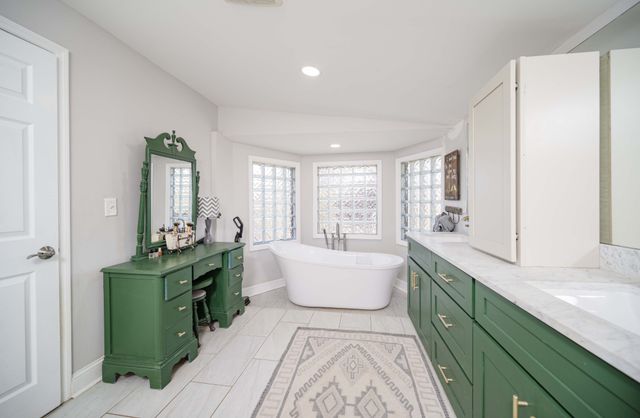 9202 Link Rd, Christiana, TN 37037