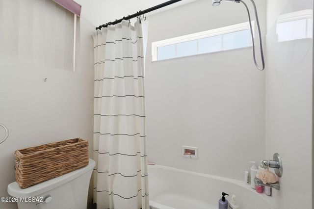 17877 S Camino Confianza, Sahuarita, AZ 85629