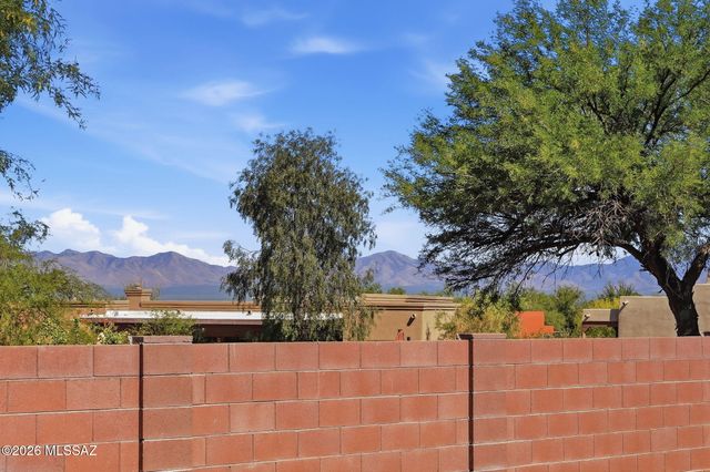 17877 S Camino Confianza, Sahuarita, AZ 85629