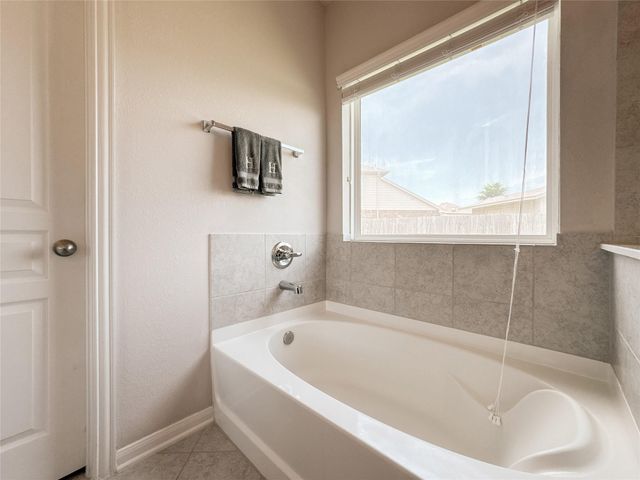 2308 Ivory Court, Texas City, TX 77591