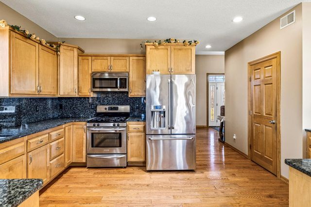 44154 Skogman Lake Road, Cambridge, MN 55008