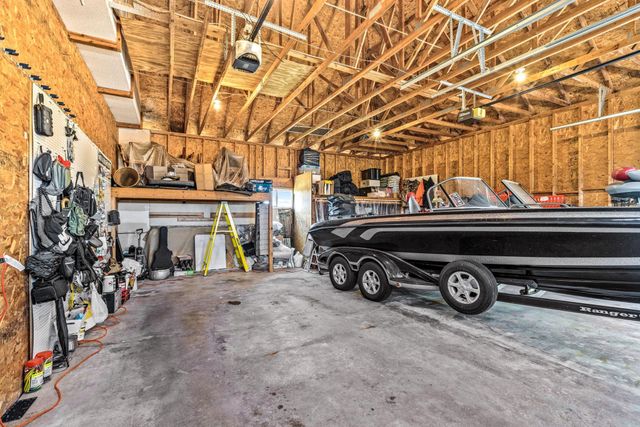 44154 Skogman Lake Road, Cambridge, MN 55008