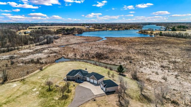 44154 Skogman Lake Road, Cambridge, MN 55008
