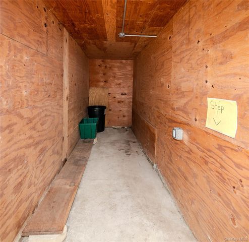 382 E Main Street, Jefferson Valley, NY 10535