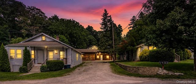 382 E Main Street, Jefferson Valley, NY 10535