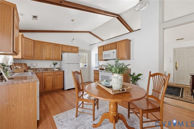 1040 Springside Ct, Powhatan, VA 23139