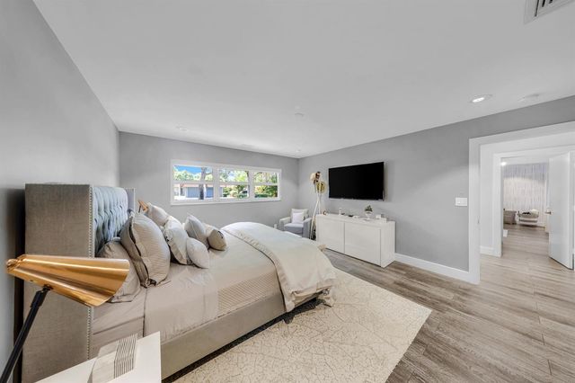 908 Cypress Grove Drive, Pompano Beach, FL 33069