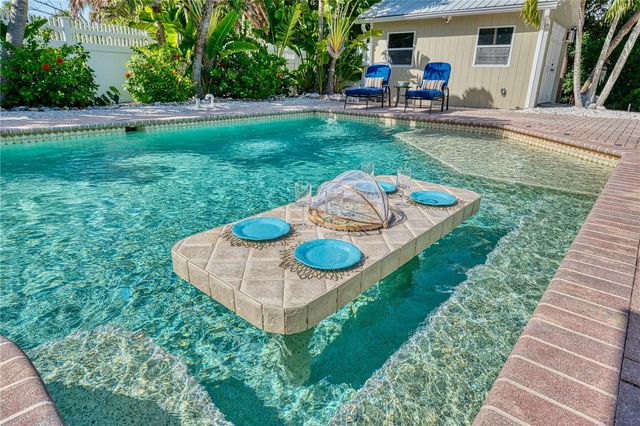 550 N GULF BOULEVARD, Placida, FL 33946