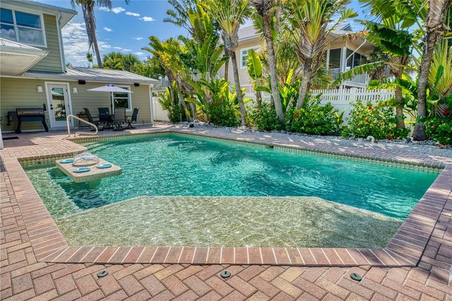 550 N GULF BOULEVARD, Placida, FL 33946