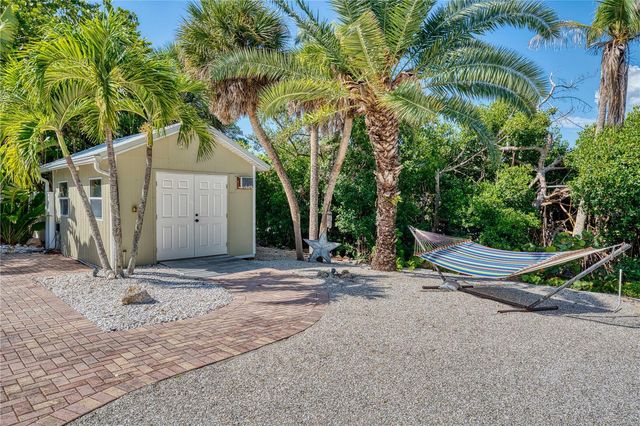 550 N GULF BOULEVARD, Placida, FL 33946