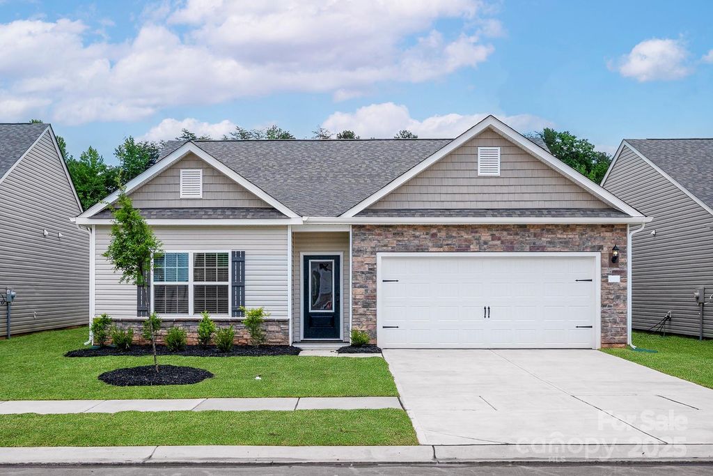 4131 Bolo Drive, Charlotte, NC 28215