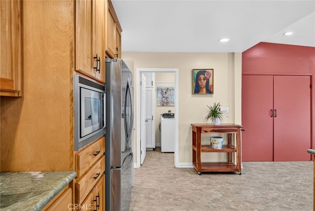 2532 Treelane, Monrovia, CA 91016