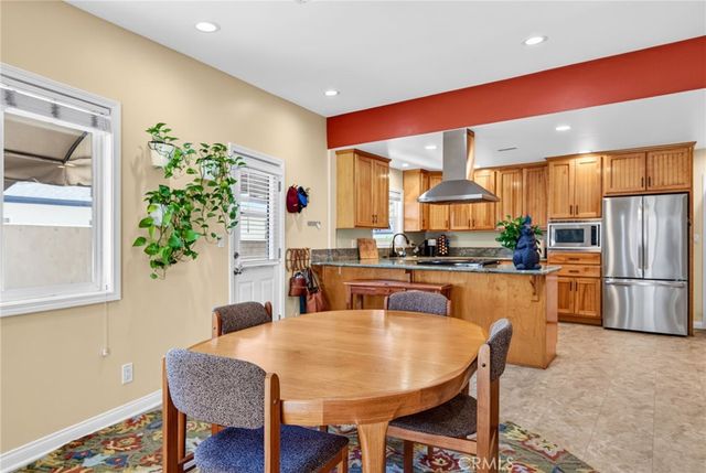 2532 Treelane, Monrovia, CA 91016