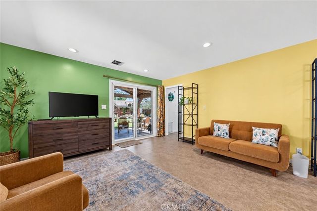 2532 Treelane, Monrovia, CA 91016