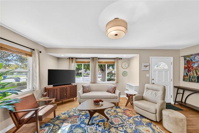 2532 Treelane, Monrovia, CA 91016