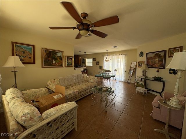 1109 SE 35th TER, Cape Coral, FL 33904