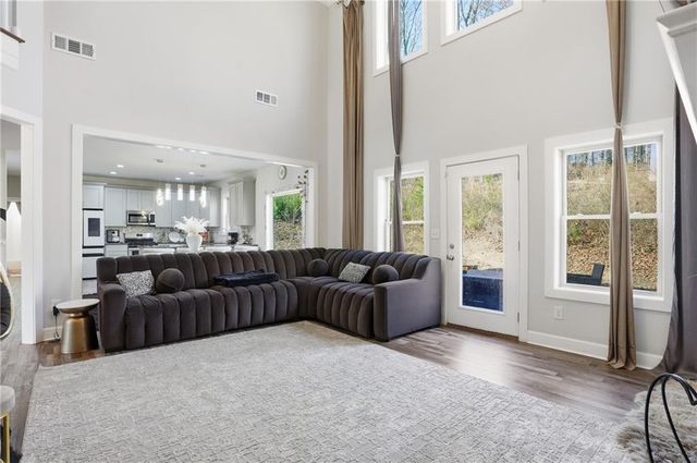 5663 Eternal Drive, Atlanta, GA 30349