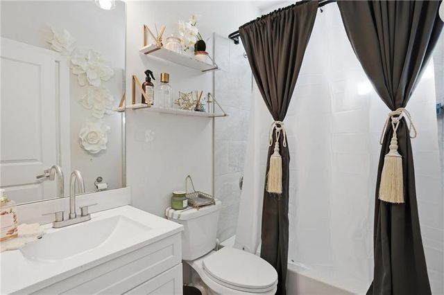 5663 Eternal Drive, Atlanta, GA 30349