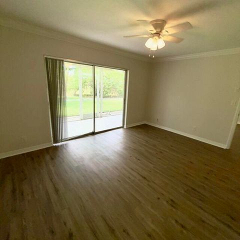 1900 S Kanner Highway S Apt 10 - 102, Stuart, FL 34994
