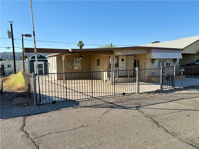 2135 Hermosa Drive Drive, Bullhead City, AZ 86442