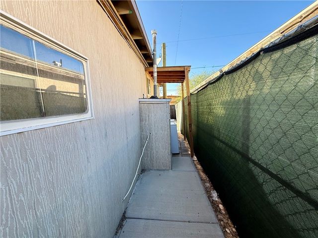 2135 Hermosa Drive Drive, Bullhead City, AZ 86442