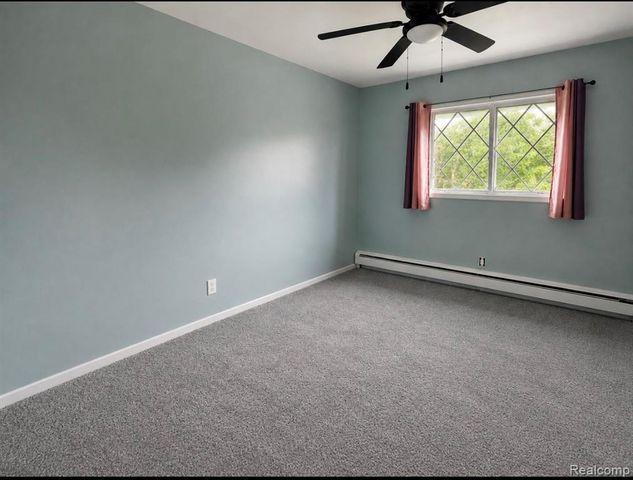 38185 Willowmere Street, Harrison Twp, MI 48045