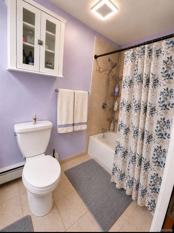38185 Willowmere Street, Harrison Twp, MI 48045