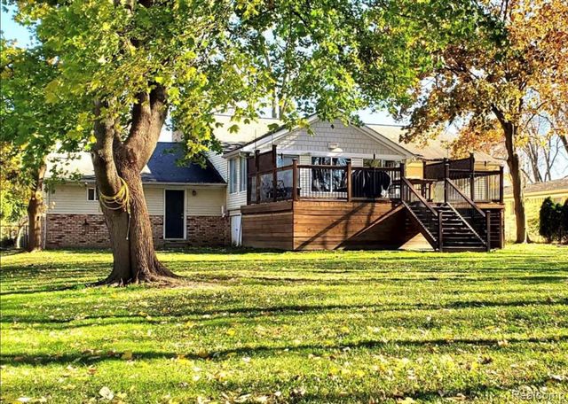 38185 Willowmere Street, Harrison Twp, MI 48045
