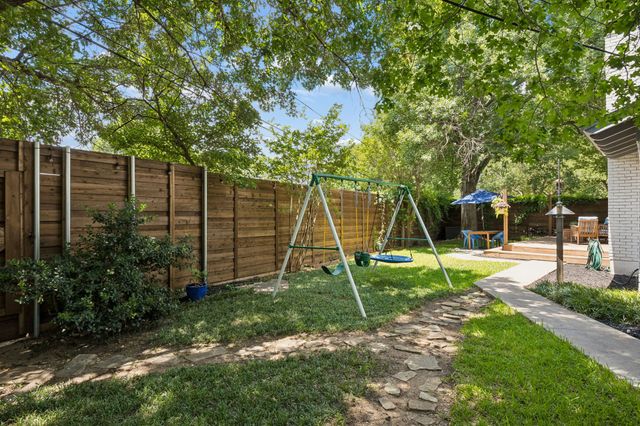 9519 Springwater Drive, Dallas, TX 75228