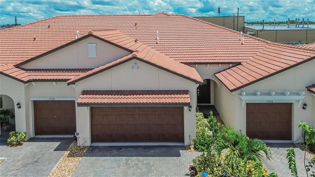 17242 HOLLY WELL AVENUE, Wimauma, FL 33598