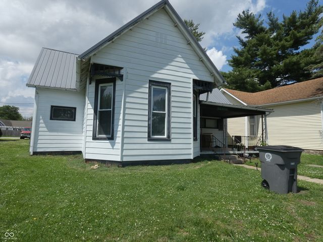 528 W 5th Street, Seymour, IN 47274