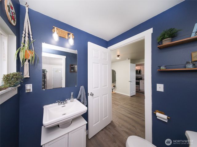 1003 N Fruitdale Road, Sedro Woolley, WA 98284