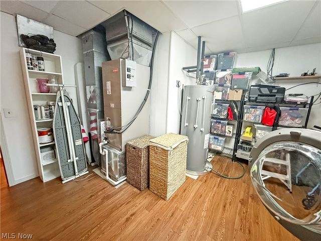 284 Old Oak Drive, Cortland, OH 44410