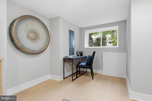 10 R ST NW, Washington, DC 20001