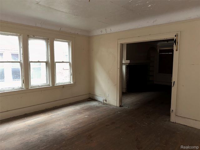 2009 Calvert Street, Detroit, MI 48206