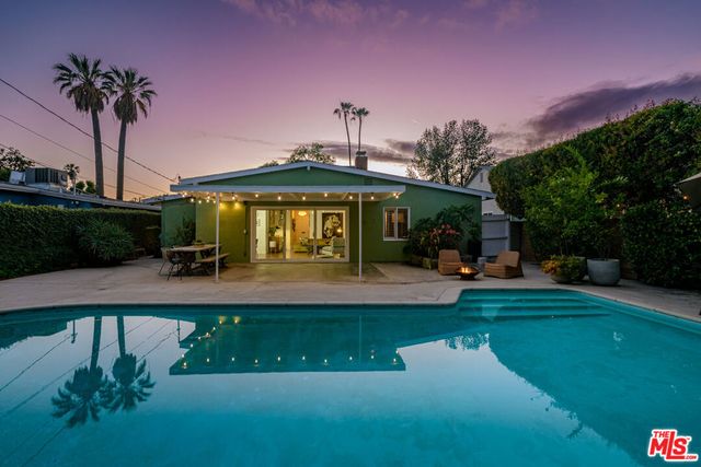 6902 Andasol Avenue, Van Nuys, CA 91406