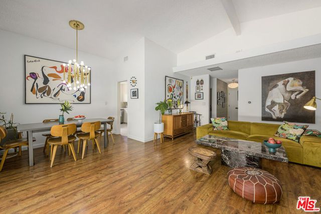 6902 Andasol Avenue, Van Nuys, CA 91406