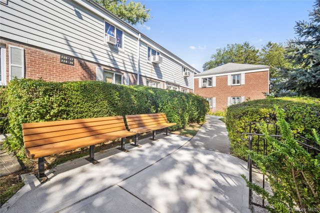 226-29 Manor Road UPPER, Queens Village, NY 11427