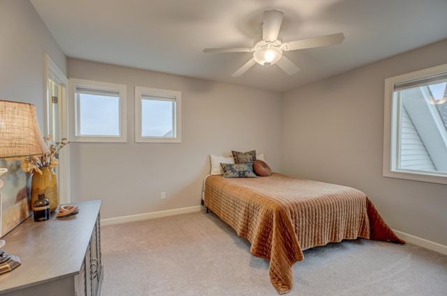 4798 Prairie Trail N, Hugo, MN 55038