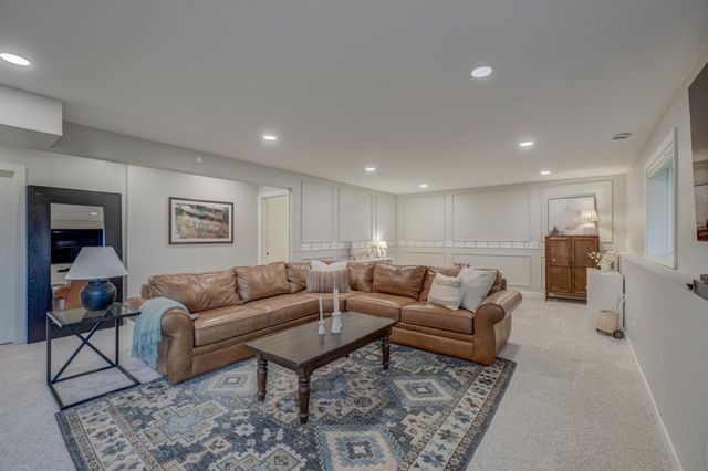 4798 Prairie Trail N, Hugo, MN 55038