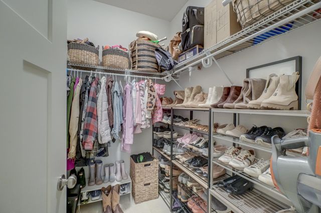 4798 Prairie Trail N, Hugo, MN 55038