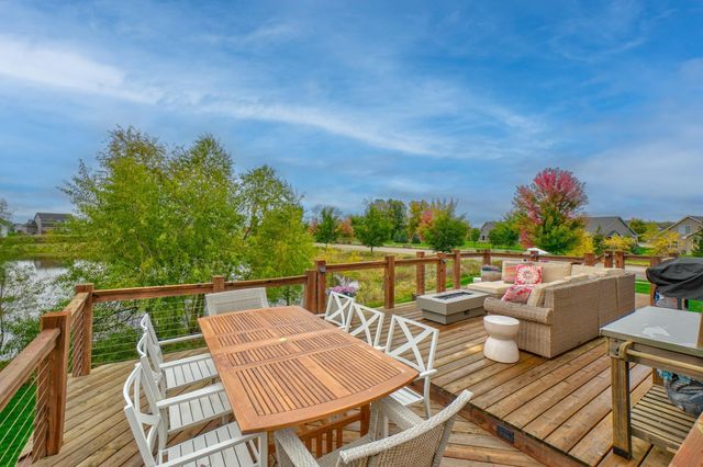 4798 Prairie Trail N, Hugo, MN 55038