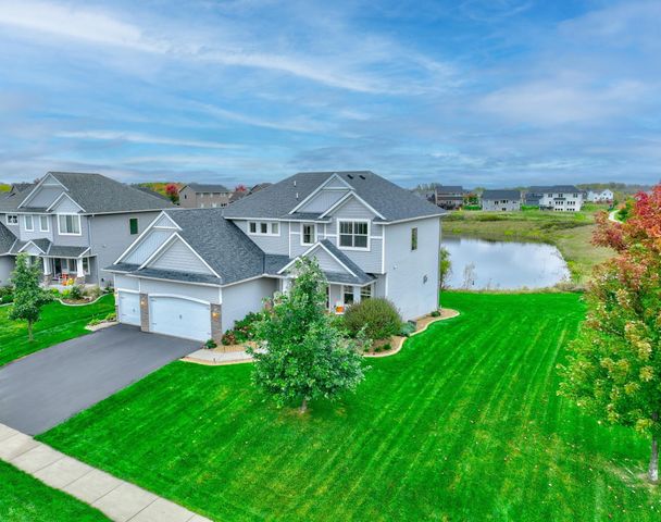 4798 Prairie Trail N, Hugo, MN 55038