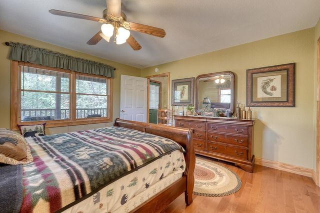 4852 Hf Lyons Road, Hiawassee, GA 30546