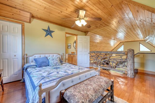 4852 Hf Lyons Road, Hiawassee, GA 30546